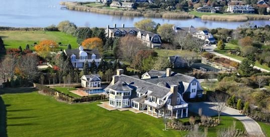 Hamptons $10 mil